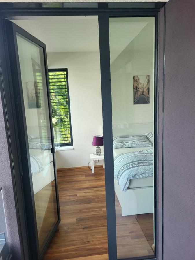 New Apartment In Karlin, Praha 8, Close To Center Exteriér fotografie